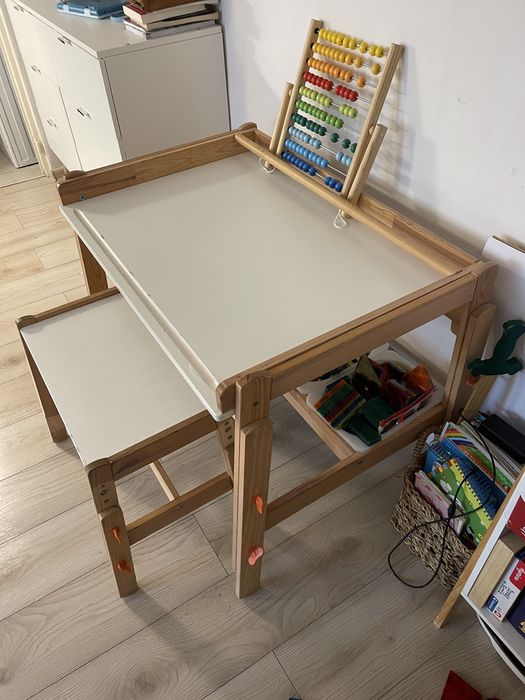 Birou si bancuta reglabile Ikea