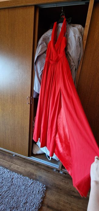 Vand rochii de seara elegante marimea S