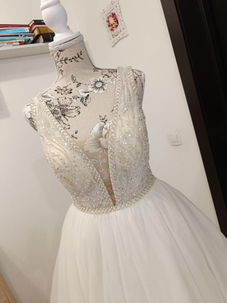 Vand rochie de mireasa