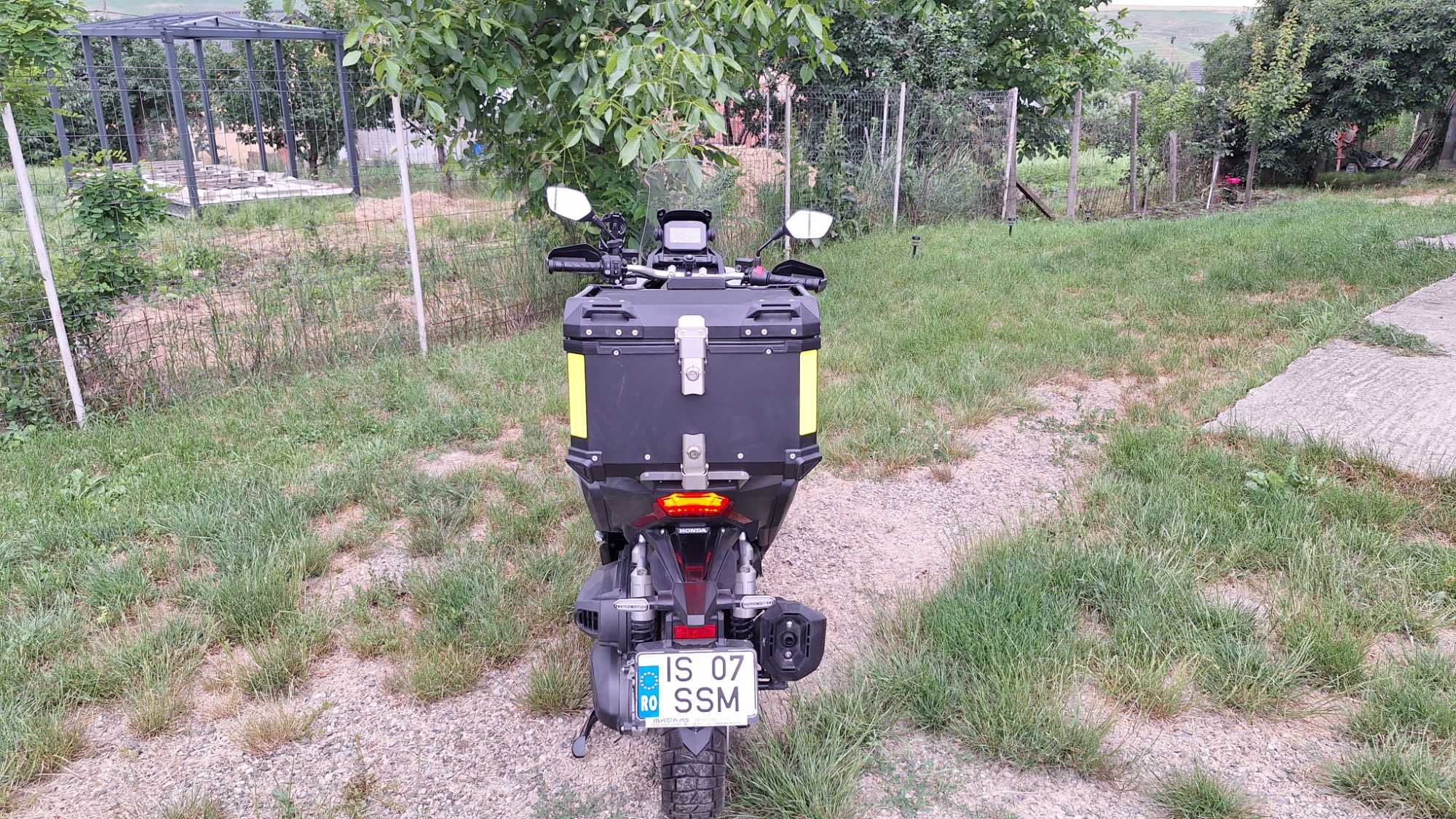 Vand scuter Honda ADV 350