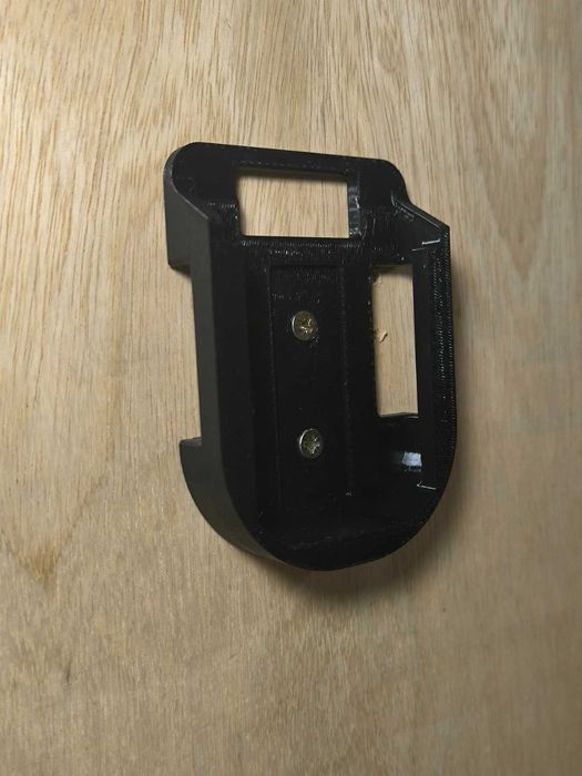 Стойка за батерия Makita/ органайзер за батерия на Макита