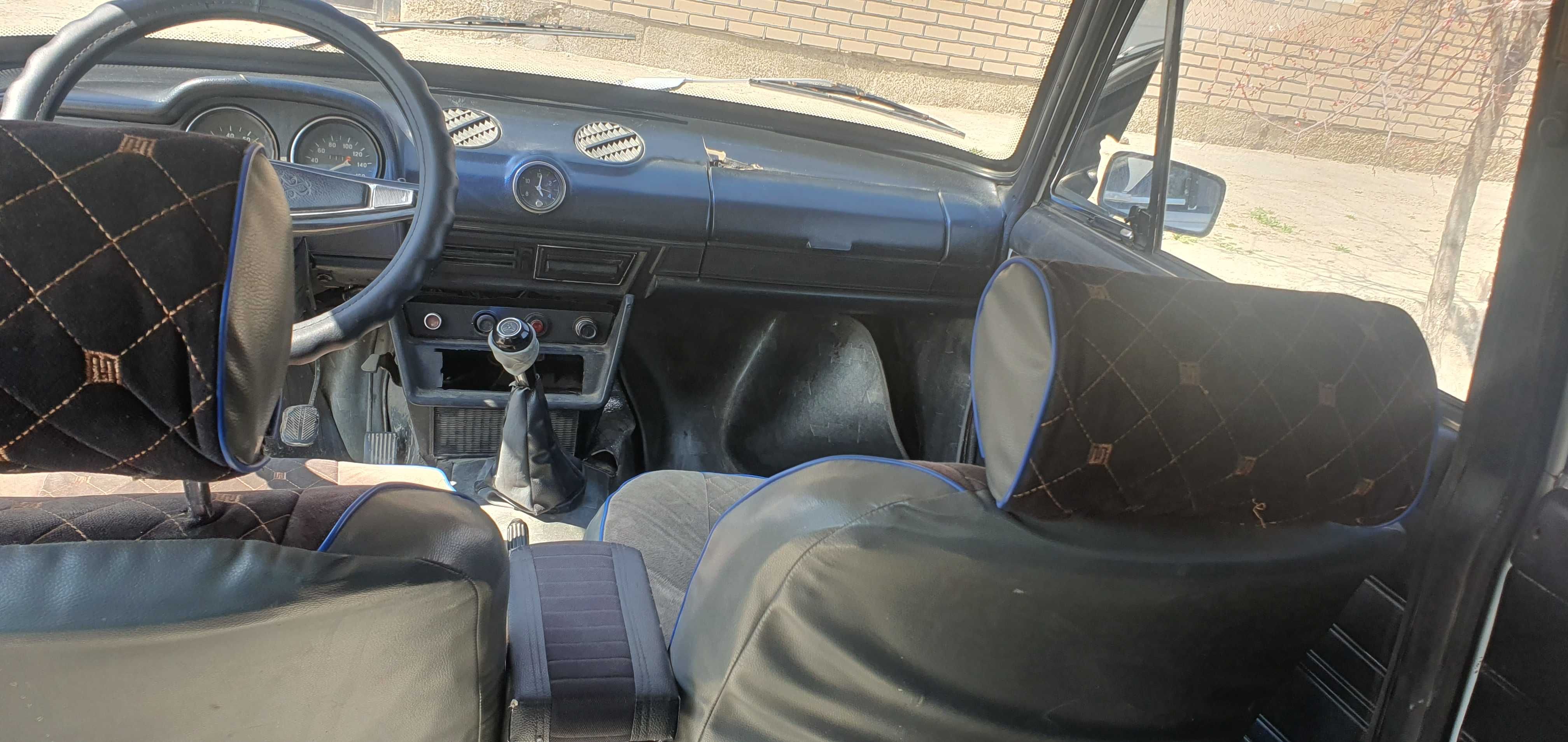 Jugili Vaz 2106 metanda