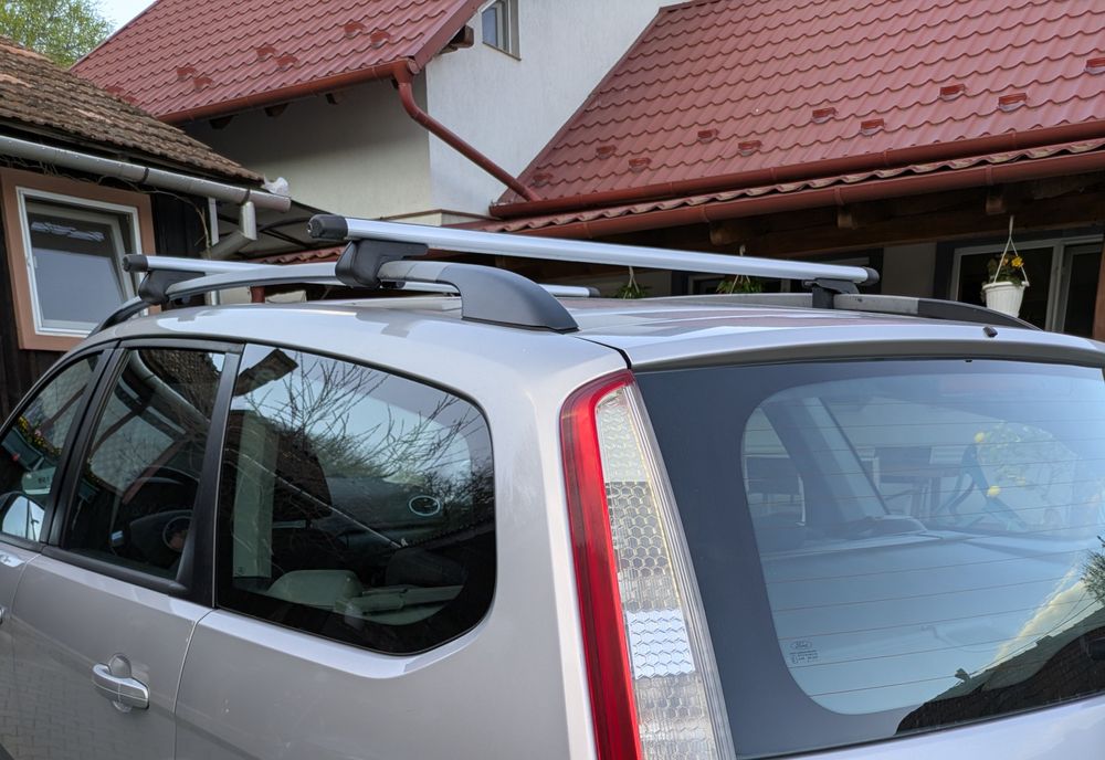 Vând bare portbagaj Ford focus mk 2