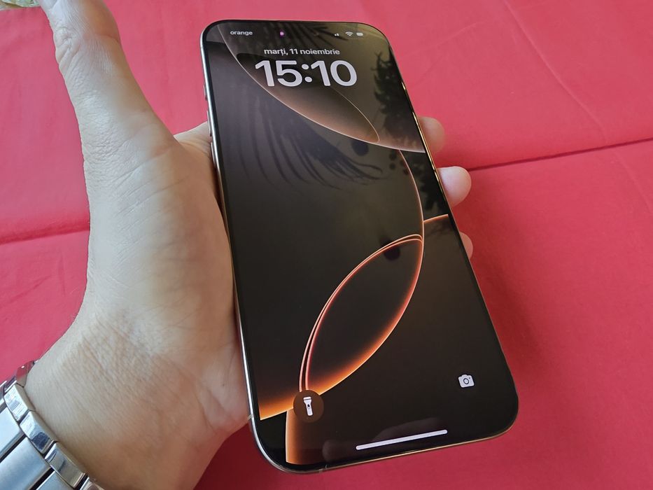 -Iphone 16Pro Max, ca Nou, 256Gb, 8Ram, bat: 100%- 165 cicluri incarca