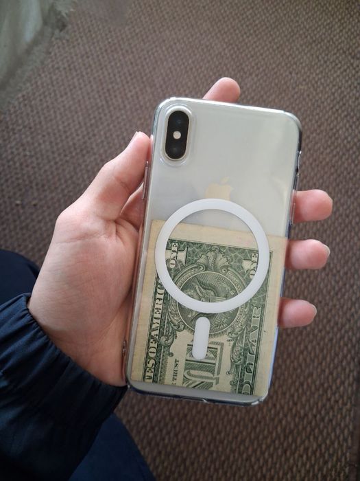 Arzon iPhone X sotilad