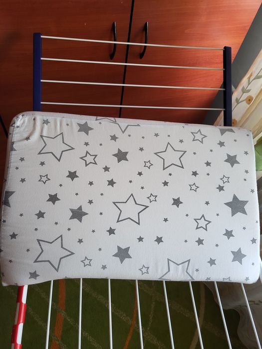 Vând pernă antireflux cu husa detasabila bumbac 40x59cm, marca Kidizi