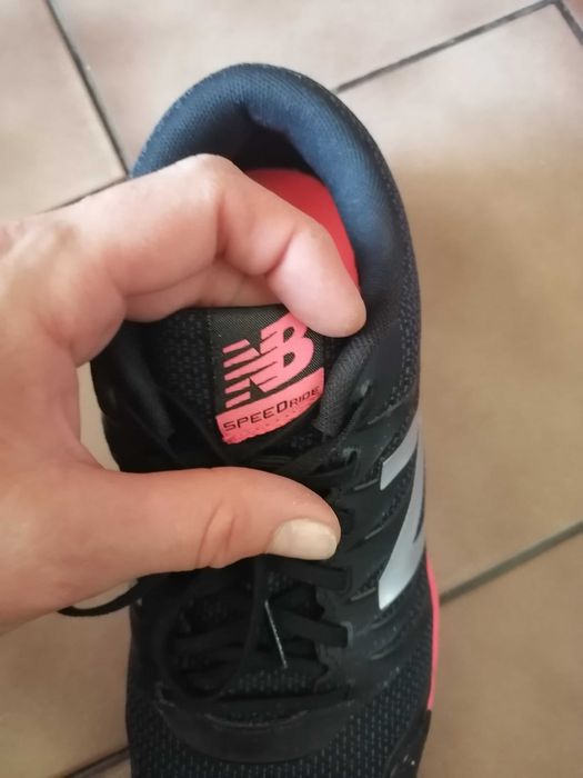 Дамски оригинални маратонки New balance два модела номер 39