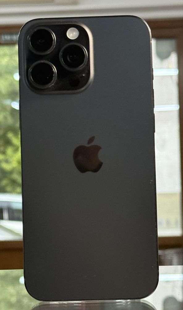 iPhone 16 Pro max Pret 5400 lei