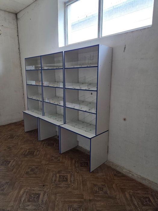 Ветринный полки в хорошем состянии