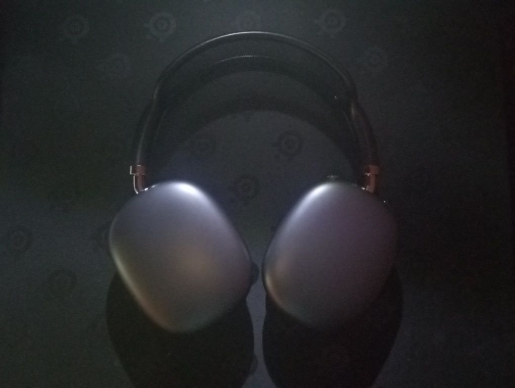 AirPods Max Apple