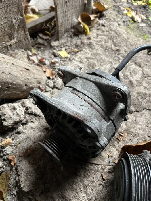 Останали части от двигател skoda roomster 1.4 бенизн