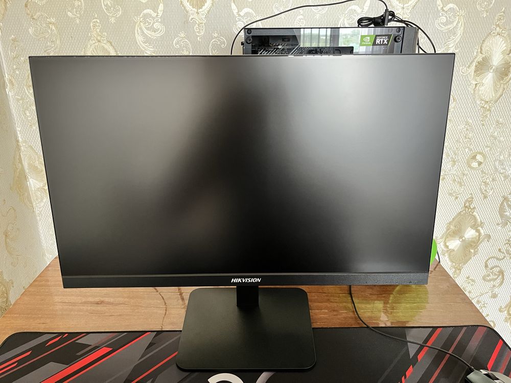 Продам монитор Hikvision