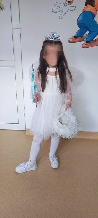 Rochie alba serbare 5-6 ani