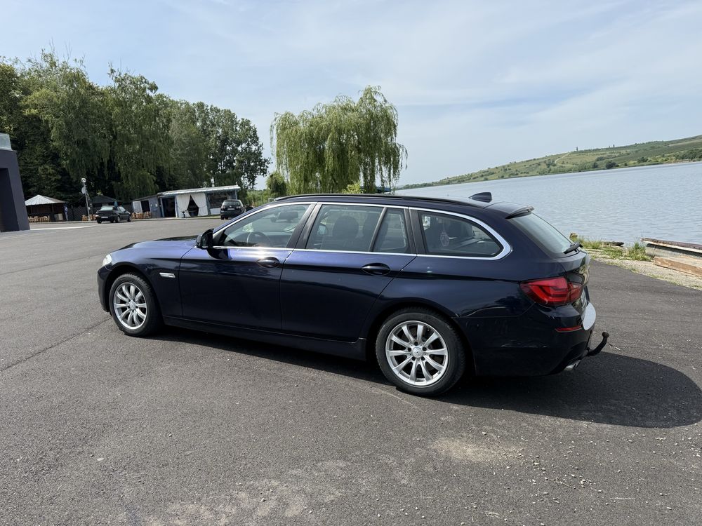 Bmw 520D F11  2.0 motor manual