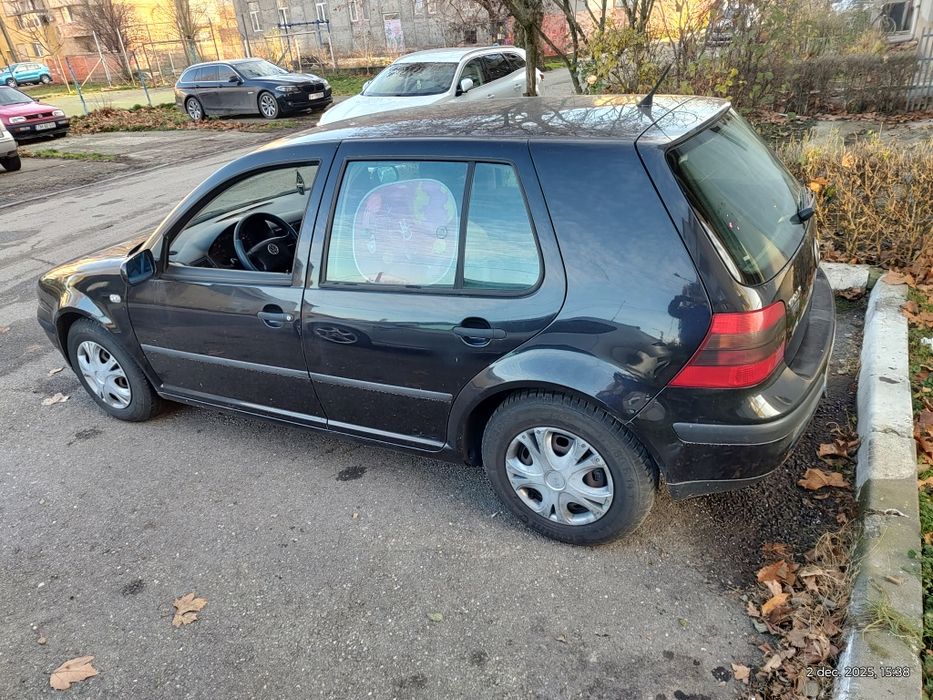 Vând Golf IV 1,4,16valve motor AXP benzina , negociabil