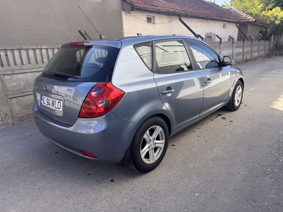 Kia ceed 1.4 benzina an 2008 cu GPL montat recent si fara defectiuni