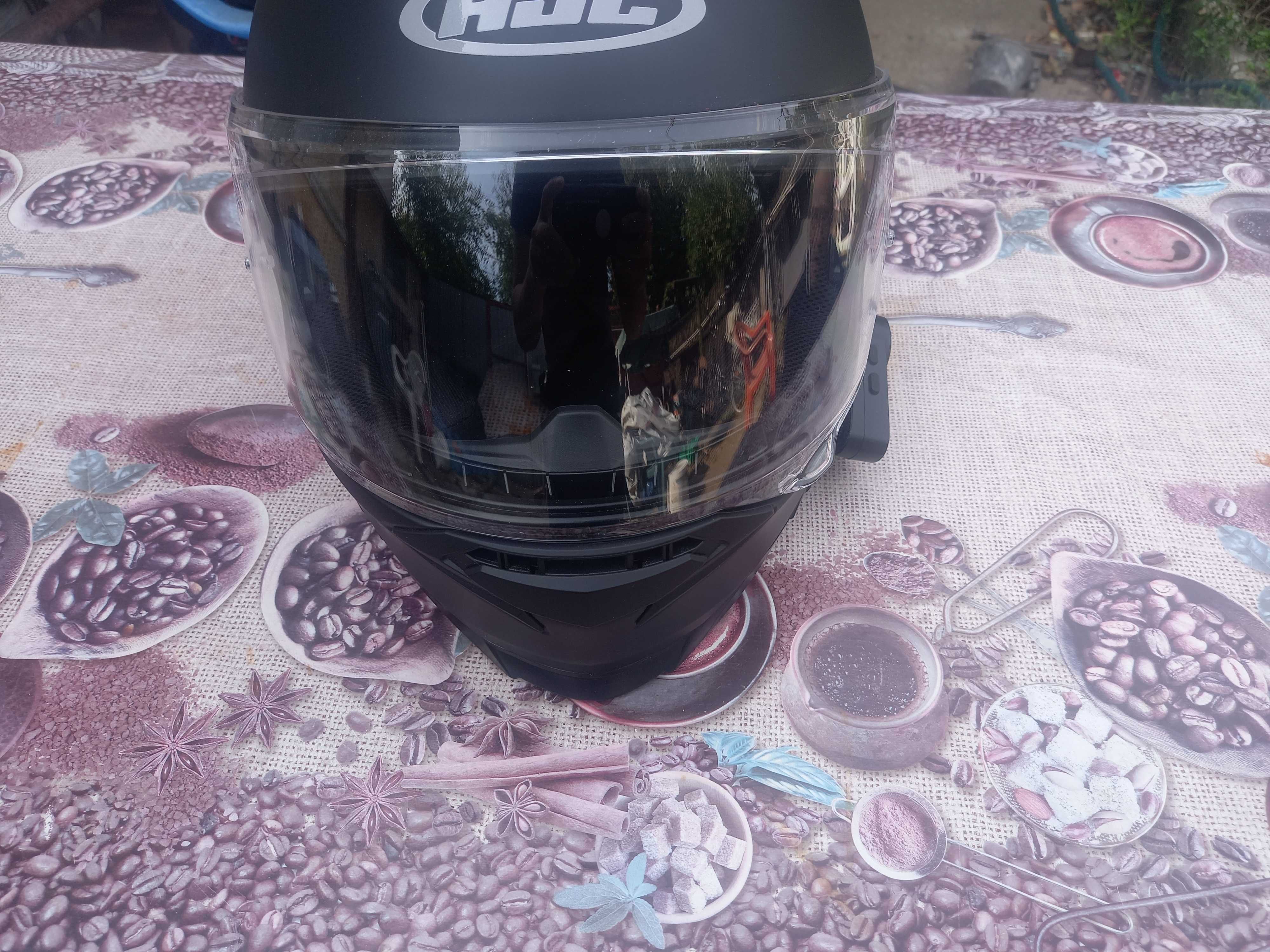 Casca moto scuter atv HJC I71 L  si sistem de comunicatie purtata o zi