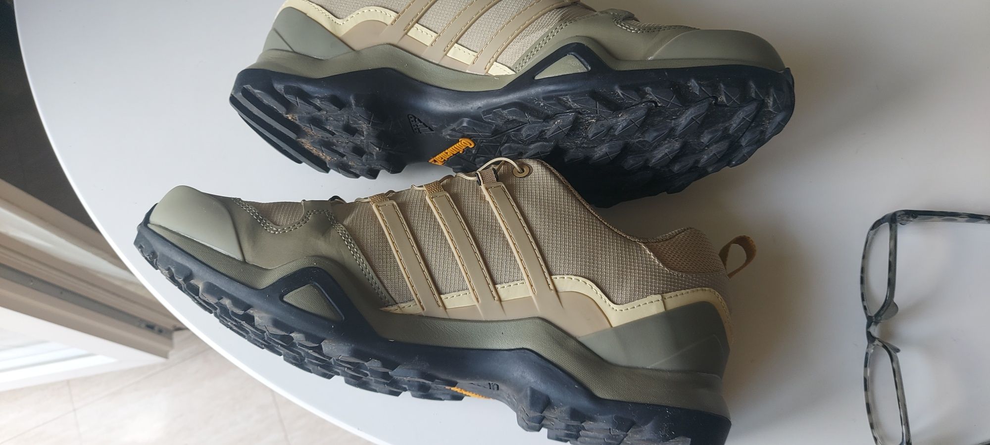 Adidas Terrex за туризъм