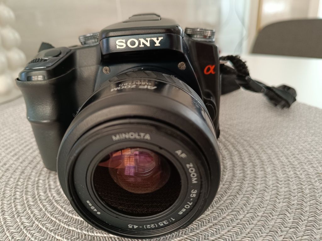 Sony Alpha A100 dslr