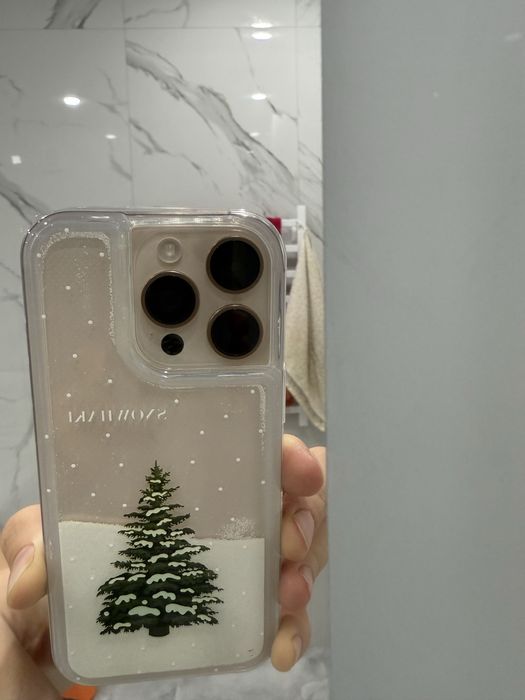 Снежный чехол на айфон 16 про