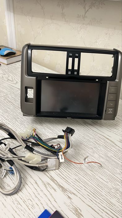 Продам Магнитола Toyota Prado 150