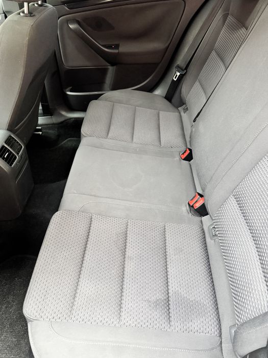 Vând Golf 5 1.4TSI 177cp