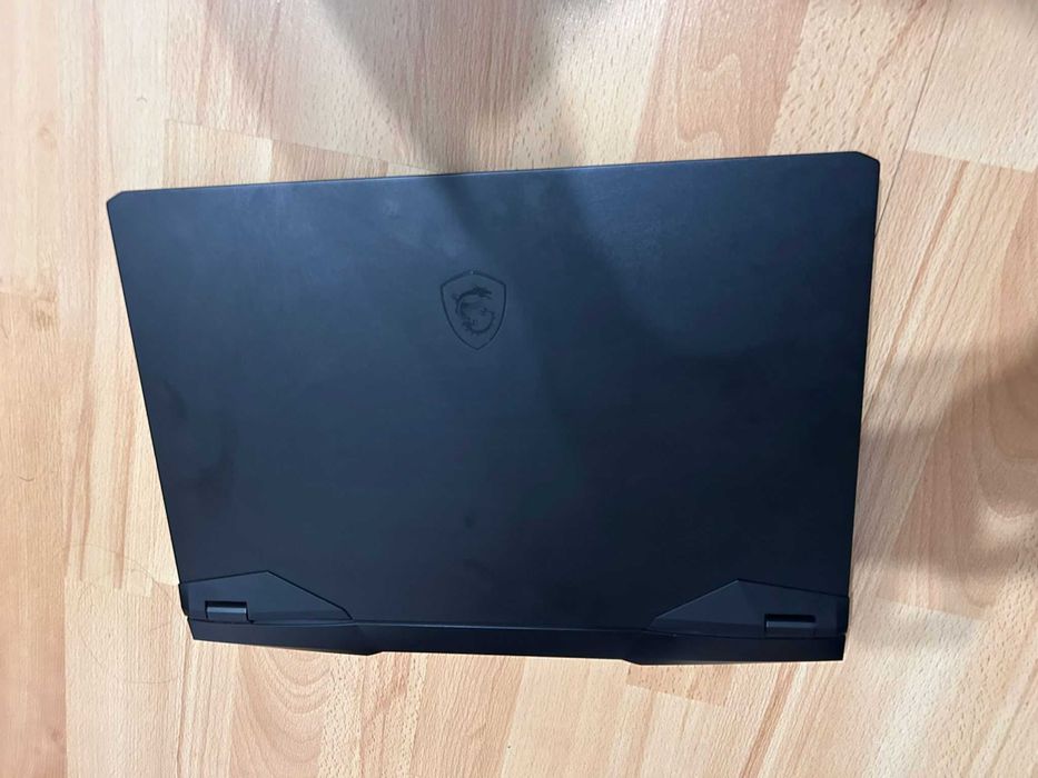 Laptop MSI model GP76 Leopard 10UG