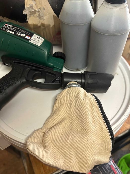 Aparat de sablat pe aer