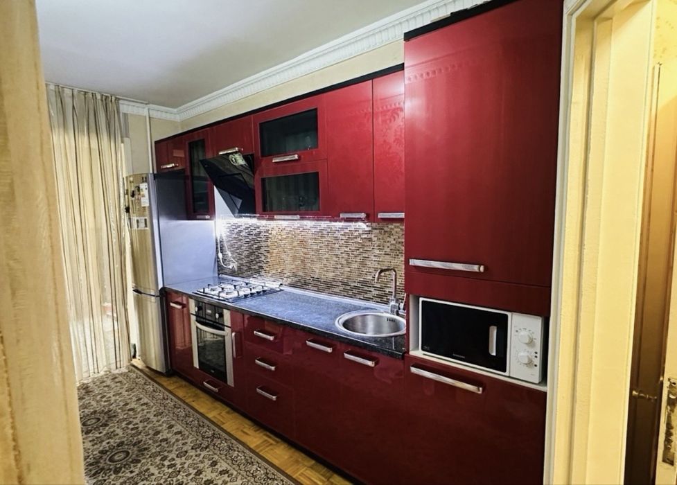 Ц1 2-х комнатная квартира , 65м2 . Садик Азимов