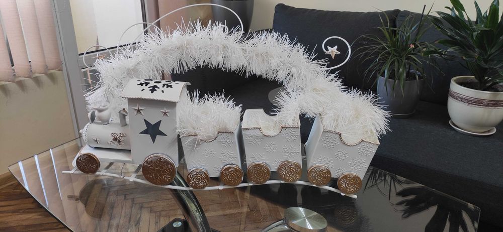 Коледна украса и декорации