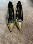 Pantofi stiletto Aldo aurii