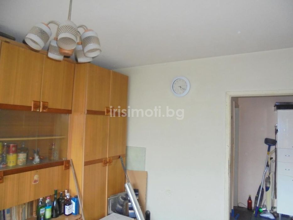 Продава се Тристаен апартамент в София, Бъкстон - 77 кв.м за 2338 €/кв.м - Снимка #6
