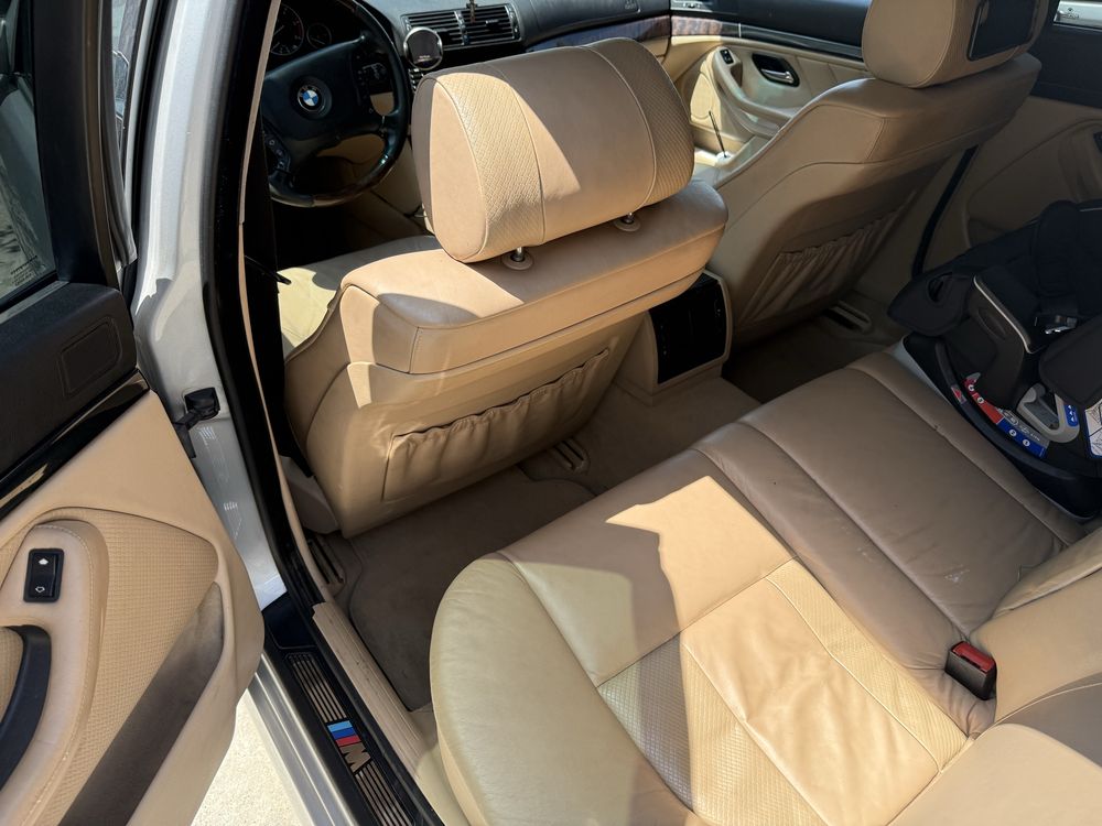 BMW 520d E39 2002 Pachet M cu interior exclusiv^R17^NAVI^DUBLUCLIMA^