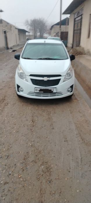 Spark sotiladi metanda