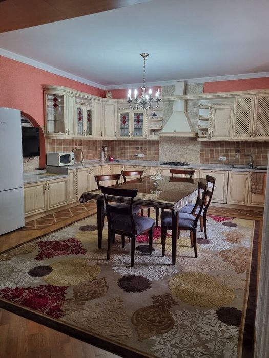 Кухонный гарнитур