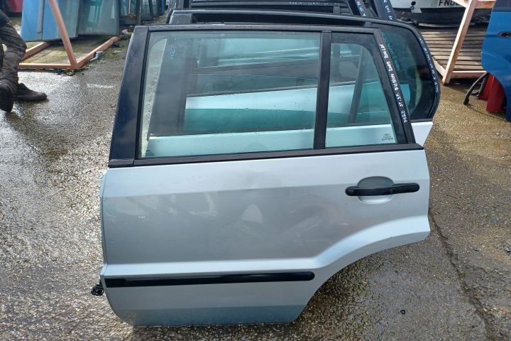 USA SPATE STANGA Ford Fusion 1 (facelift)  [din 2005 pana  2012] seria