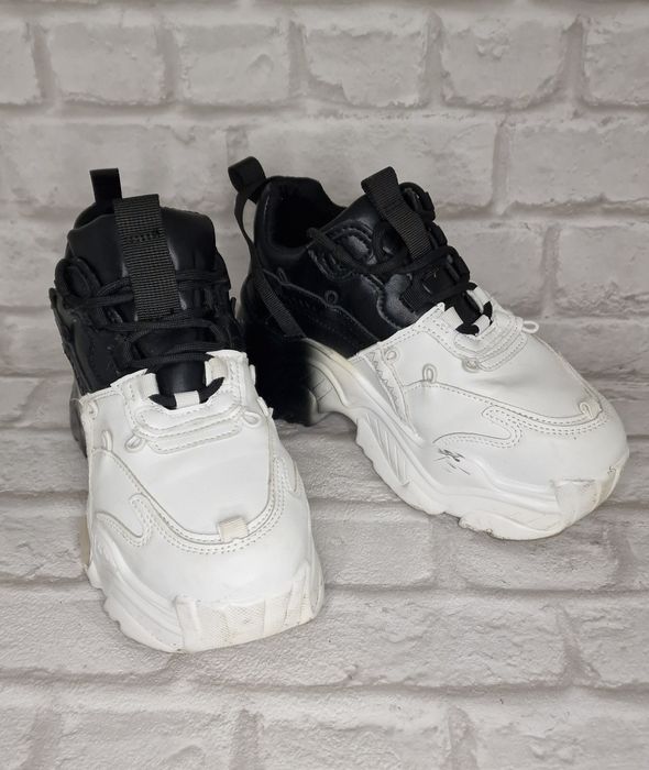 Încălțăminte damă. Teniși. Adidași. 38-39