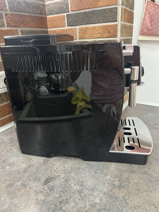 Expresor cafea De’Longhi, aproape nou