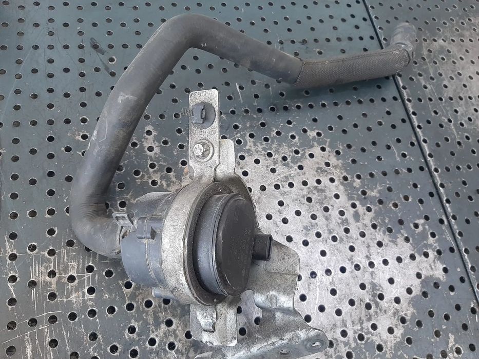 Pompa recirculare apa 1.8 cdi 651901 mercedes a-class w176 b-class w246 cla gla a0005000686 0392023206