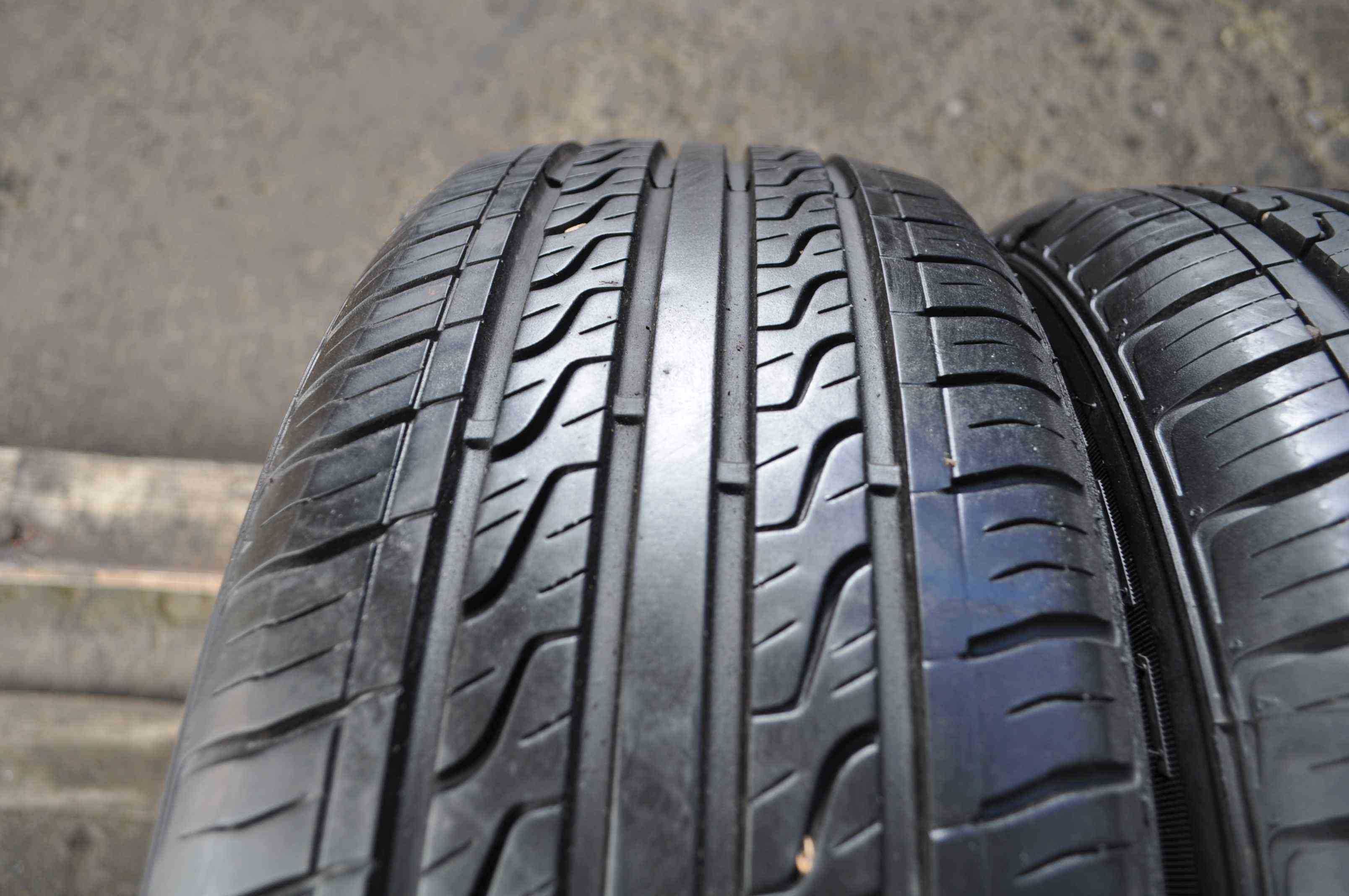 SET 2 Anvelope Vara 185/60 R14 NORDEX N5500 82H