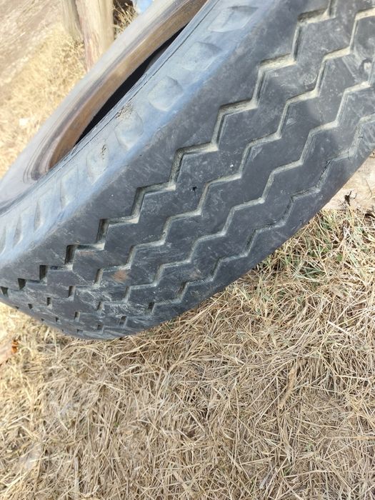 Vand cauciucuri  remorca 1100 r 20