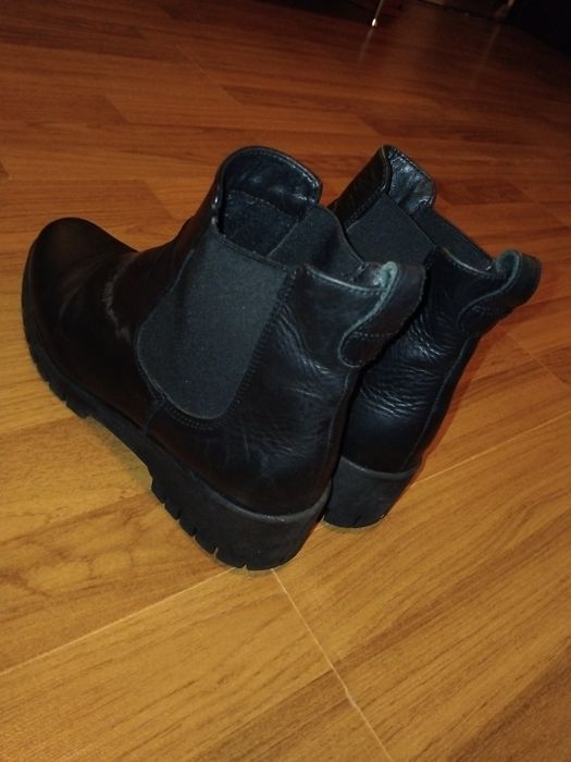 Ghete Dama PIELE NATURALA mărimea 41