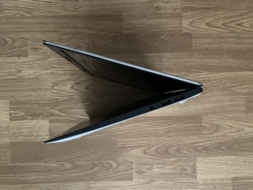 Laptop Asus si Lenovo Slim defecte vin fara incarcator pret pe bucata