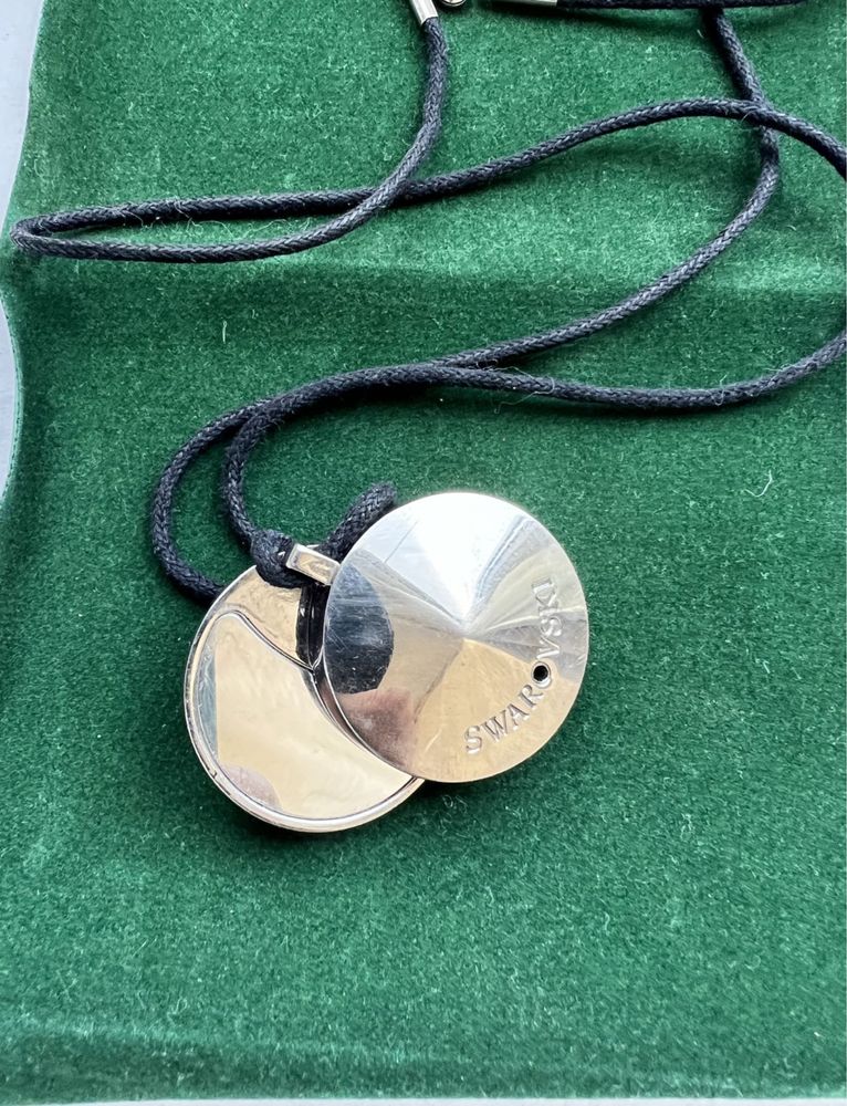 Colier pandantiv cu cristale Swarovski original,suport machiaj arginti