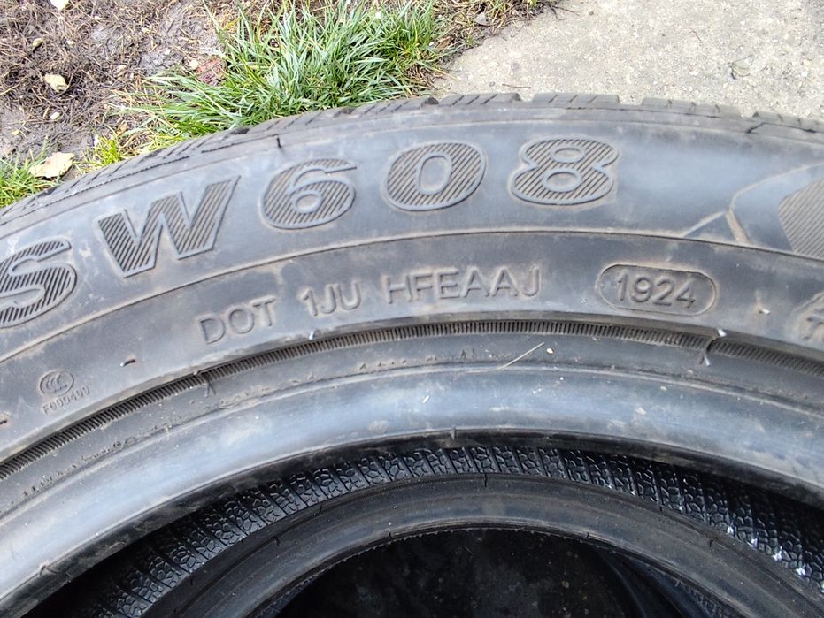 Anvelope 195 55 r16 iarna  kumho /yartu dot 2024/2022