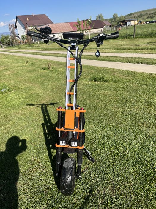 Trotineta electrica offroad