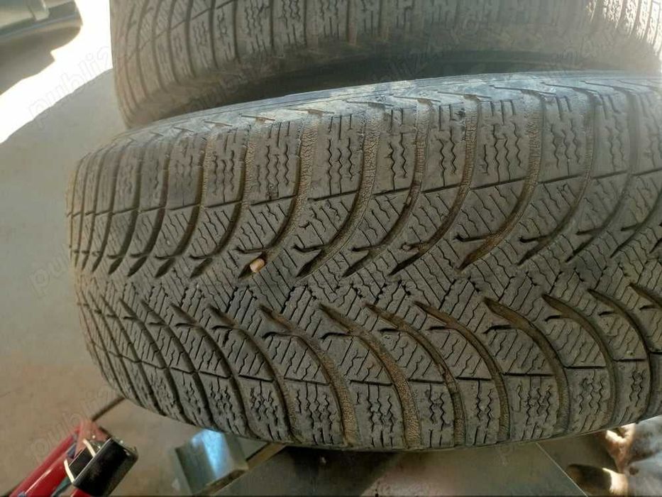 4 roti iarna jante + cauciucuri / anvelope Michelin 205/60/R16 Skoda