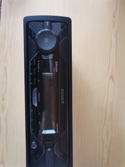 Автомобилно радио Sony DSX-A410BT в гаранция