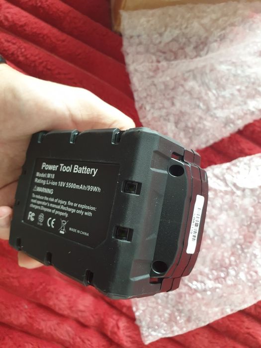 Acumulator milwaukee m18 compatibil,  nou