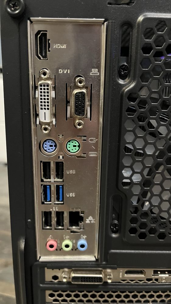 Геймърски компютър 16GB Ram 1TB